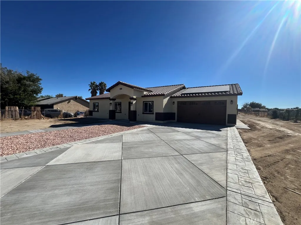 40546 172nd Street East, Lake Los Angeles, CA 93525 - Photo 5 of 52, Lake Los Angeles, CA