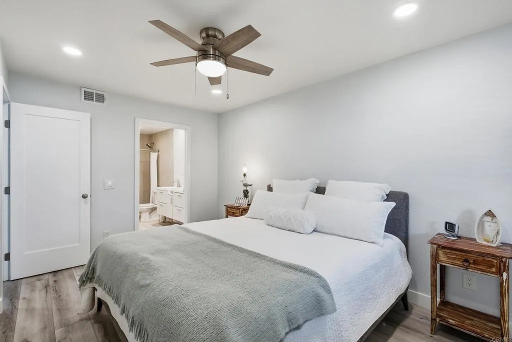 https://cdn.realtyfeed.com/cdn/127/307075279/39763881f1cafdedbc5822bddaf3042d.webp