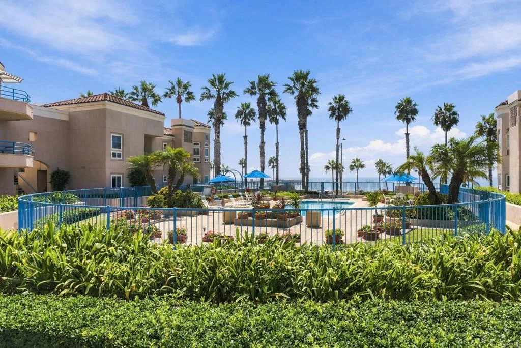https://cdn.realtyfeed.com/cdn/127/307075279/8ae789cd8c4688aae7dfcf7307927484.webp
