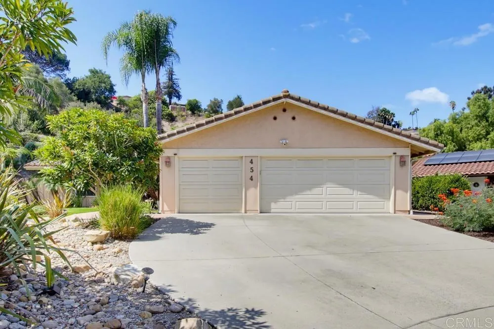 454 Goulburn Ct, El Cajon, CA 92020 - Photo 3 of 44, El Cajon, CA