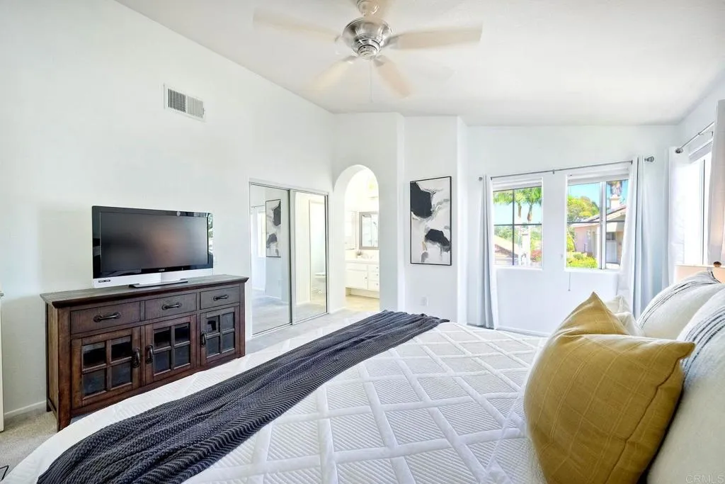 https://cdn.realtyfeed.com/cdn/127/307075327/f3b7ed93a23fabd74d0930e49a7b682b.webp