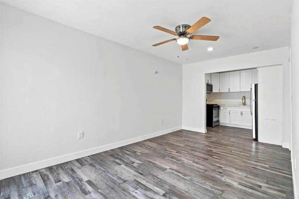 2027 E Avenue Unit Unit B, National City, CA 91950 - Photo 5 of 19, National City, CA