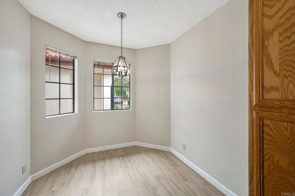 https://cdn.realtyfeed.com/cdn/127/307075345/08306d4282ddd87312a47a67a802a4ba.webp