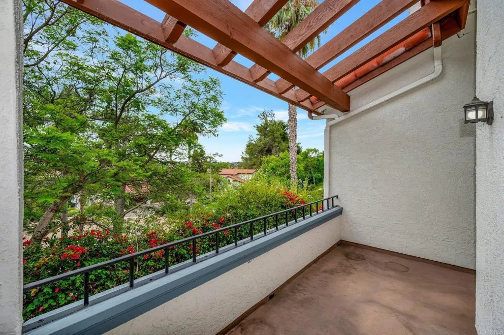 https://cdn.realtyfeed.com/cdn/127/307075345/45b2d2421e55f19c3c193ac07ea7ddea.webp