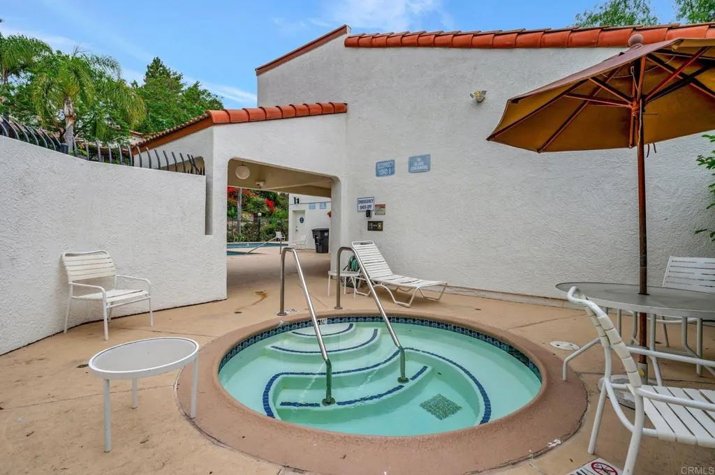 https://cdn.realtyfeed.com/cdn/127/307075345/661ac11447a6854119b3890f46d57192.webp