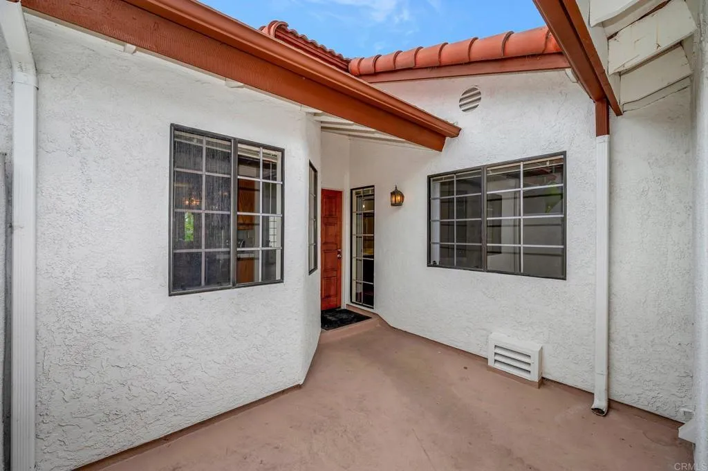 https://cdn.realtyfeed.com/cdn/127/307075345/794527df29229ceeb23192197ad667e7.webp