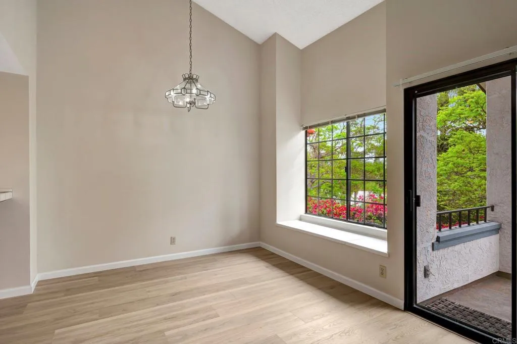 https://cdn.realtyfeed.com/cdn/127/307075345/b441baddf91b5d16d90e5c6340fe6c92.webp