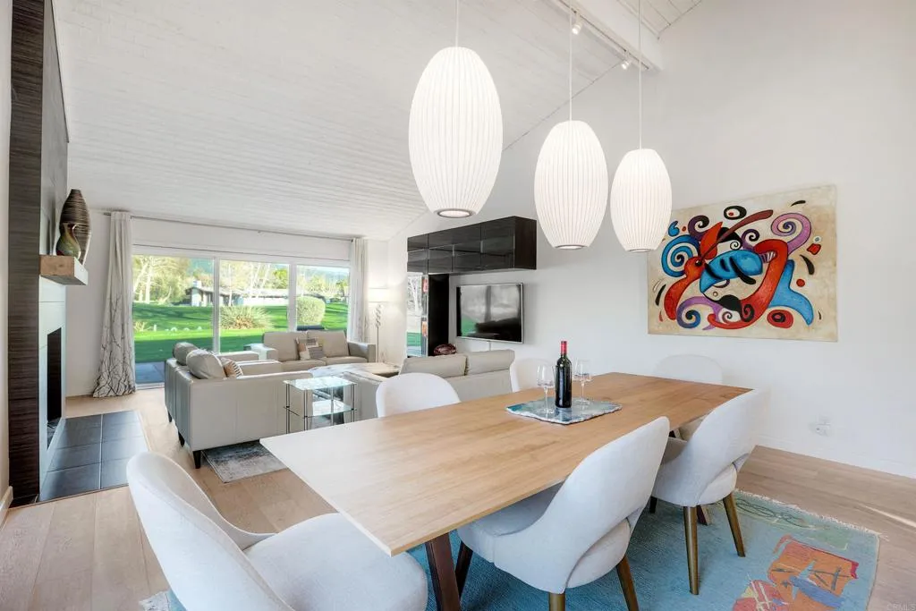 https://cdn.realtyfeed.com/cdn/127/307075353/991471534293254975ed3e4a2db11dab.webp