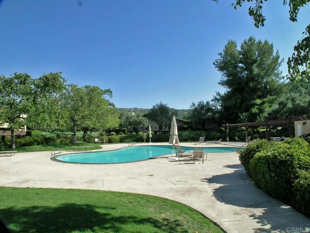 https://cdn.realtyfeed.com/cdn/127/307075353/993ffa5a31c150696c1e119ff4884592.webp