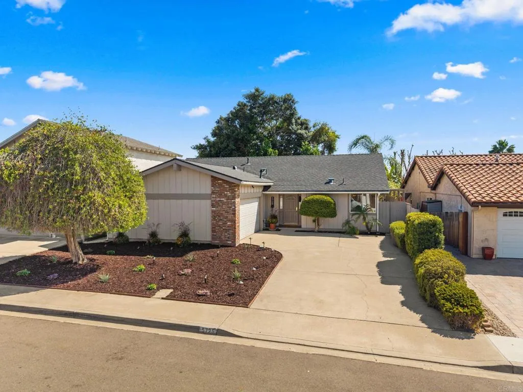 https://cdn.realtyfeed.com/cdn/127/307075491/11b816feac1bab35c413dea79cddbc82.webp