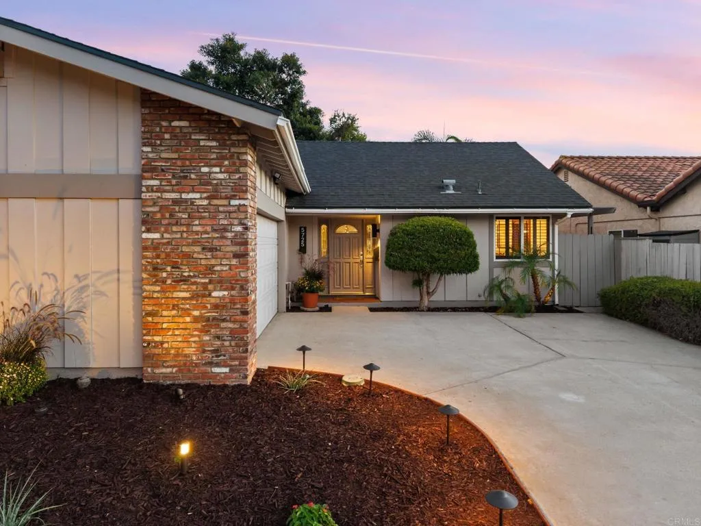 https://cdn.realtyfeed.com/cdn/127/307075491/1f26b2bbebbacc271c7b0cc37b133955.webp