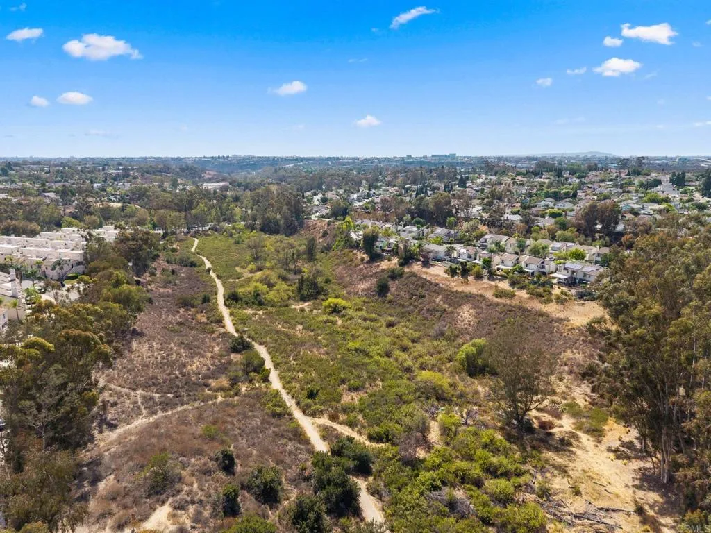 https://cdn.realtyfeed.com/cdn/127/307075491/a307e9a5eaf80b8658b3d997fa1b48f5.webp