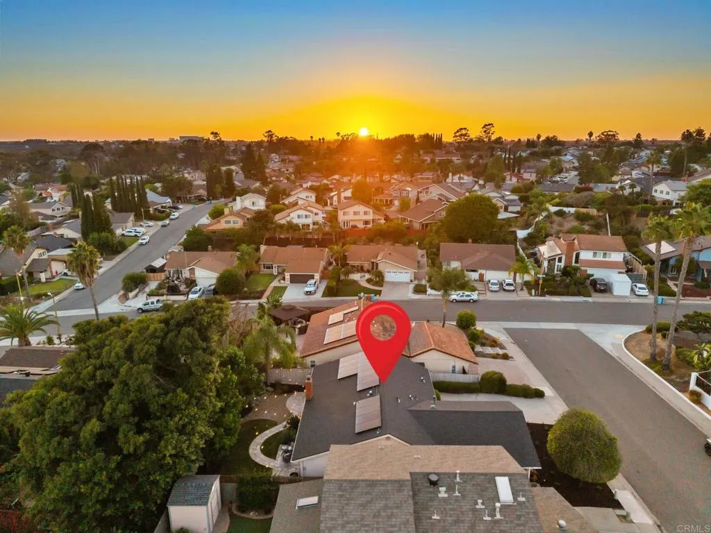 https://cdn.realtyfeed.com/cdn/127/307075491/a7ed6620738aaa88aa634a3bceb15d42.webp