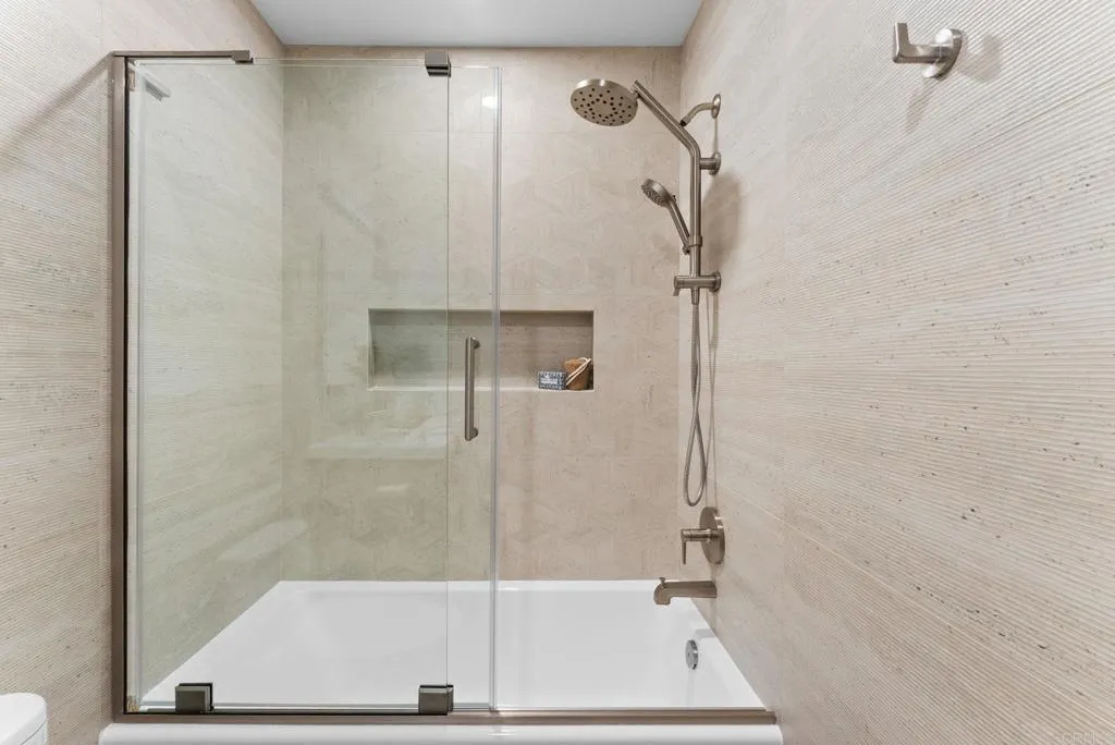 https://cdn.realtyfeed.com/cdn/127/307075491/c69b46daad9f1d09803337796854181e.webp