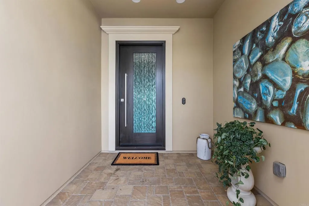 https://cdn.realtyfeed.com/cdn/127/307075513/1acbec56d750f96720cbb339b0c890aa.webp