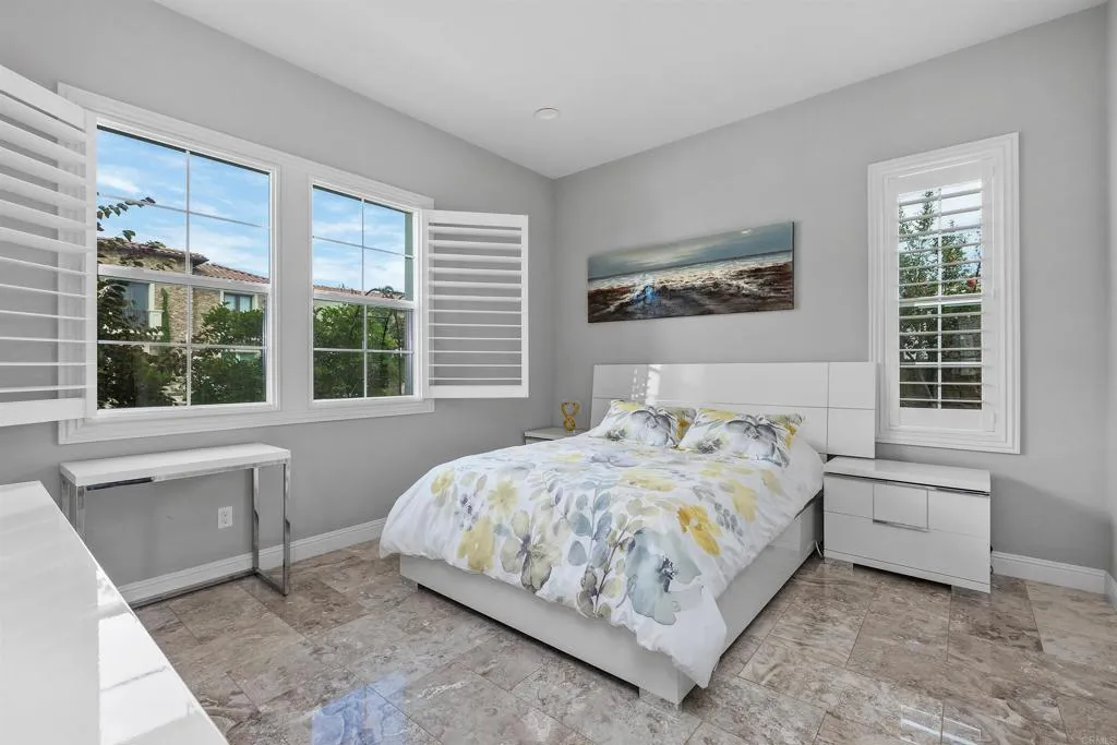 https://cdn.realtyfeed.com/cdn/127/307075513/8bbb163071c06053c1ea96d6492bc2e8.webp
