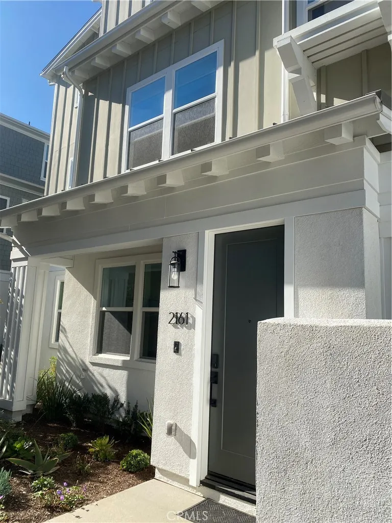 Newport Beach, CA 92660
