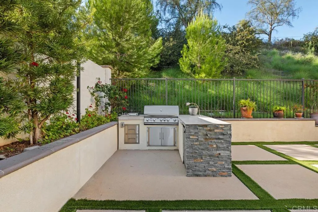 https://cdn.realtyfeed.com/cdn/127/307075603/2b82e60b9c5e56be3fb16ddef6f60627.webp