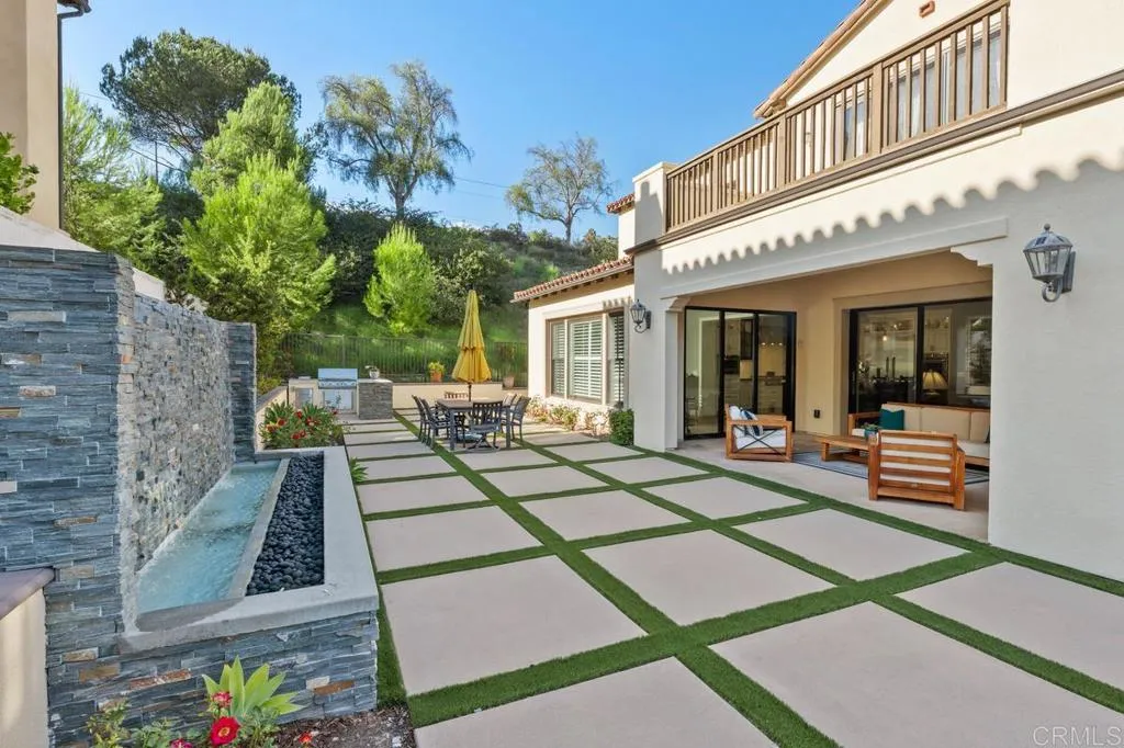 https://cdn.realtyfeed.com/cdn/127/307075603/7d9f0d75146e4853871d59a69f8d5108.webp