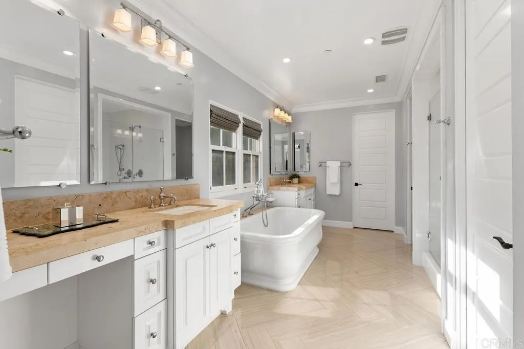https://cdn.realtyfeed.com/cdn/127/307075603/c1525c25ce8873ed2d30354c923c28af.webp