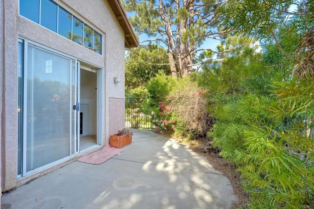 https://cdn.realtyfeed.com/cdn/127/307075606/1e9bb147498ba1450cedeb6f4c3d4481.webp