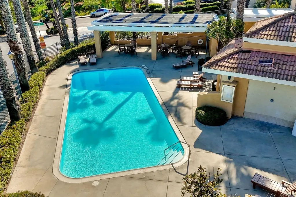 https://cdn.realtyfeed.com/cdn/127/307075606/b8b1279480eb613e013722cefce53cad.webp