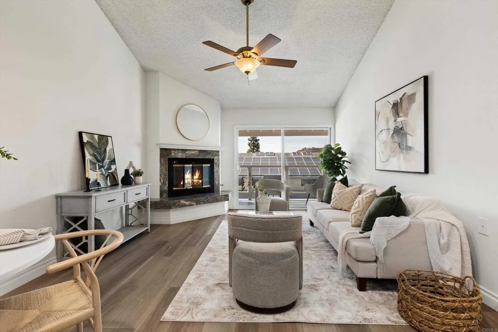 1508 Circa Del Lago Unit B305, San Marcos, CA 92078 - Photo 4 of 52, San Marcos, CA