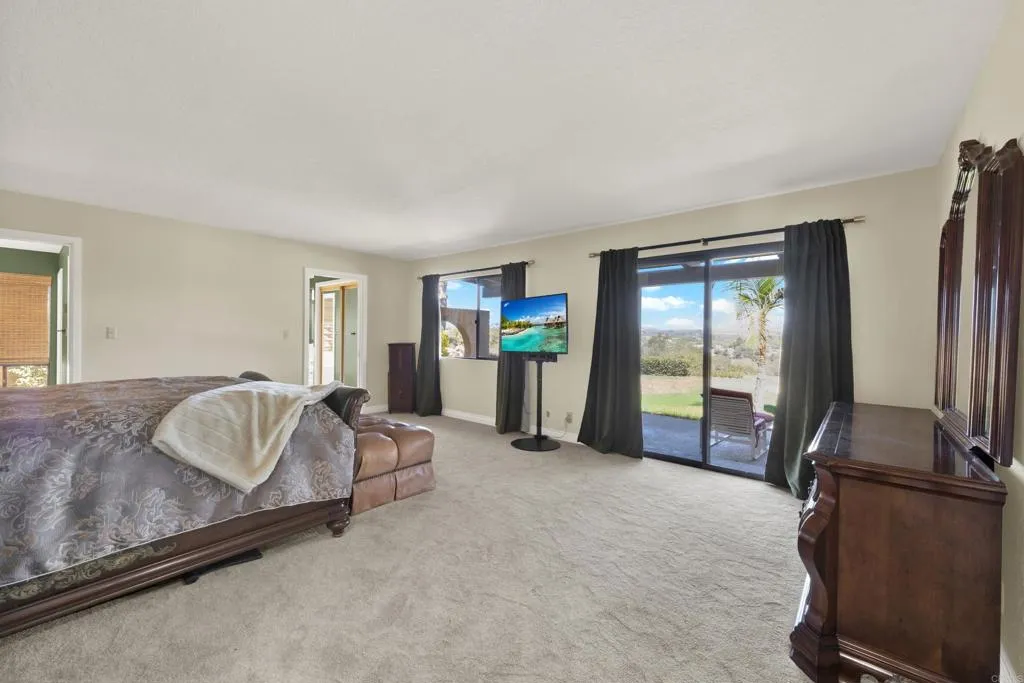 https://cdn.realtyfeed.com/cdn/127/307075731/b213c4e1df7a390880c2bfaaa448a8d0.webp
