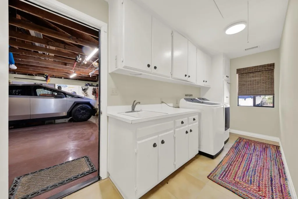 https://cdn.realtyfeed.com/cdn/127/307075731/c99af922733c3a24ddb8a8883fad604b.webp