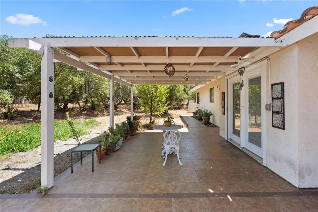 https://cdn.realtyfeed.com/cdn/127/307075797/2f440c9473d7d3ec714cb5ea31b31368.webp