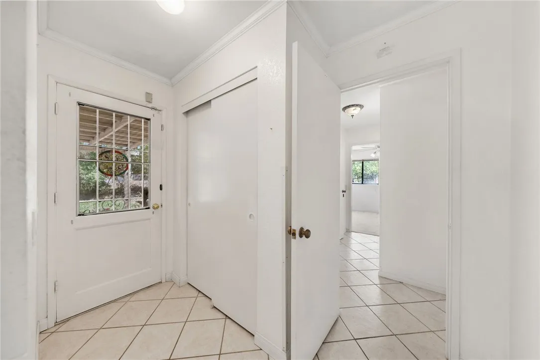 https://cdn.realtyfeed.com/cdn/127/307075797/436ed06d203685aab5b3532cf0df573f.webp