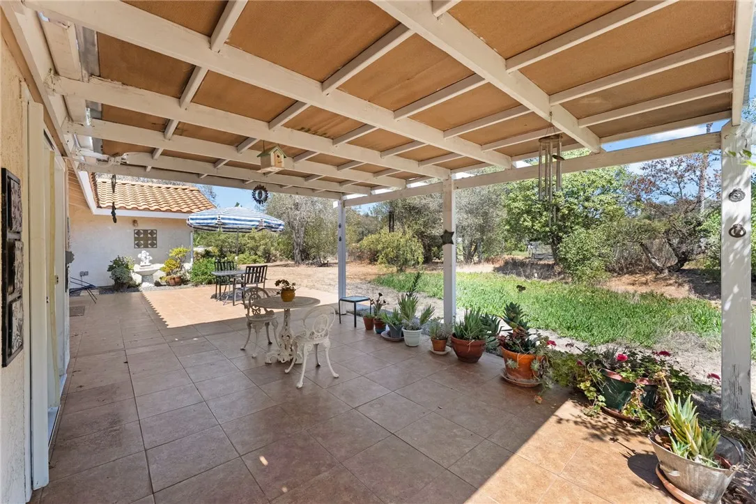 https://cdn.realtyfeed.com/cdn/127/307075797/4b4732cad0c78b7853b6e111565febf3.webp