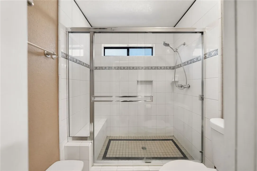 https://cdn.realtyfeed.com/cdn/127/307075797/891d5056aa331c878253c97331cc9390.webp