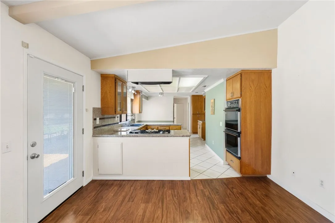 https://cdn.realtyfeed.com/cdn/127/307075797/a0fa15db0018ebffd8ef9cbe6c8647c8.webp