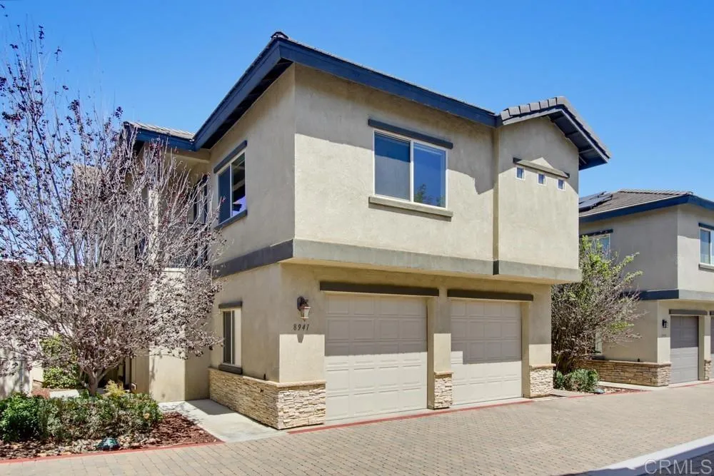 8941 N Magnolia Avenue, Santee, CA 92071 - Main photo, Santee, CA