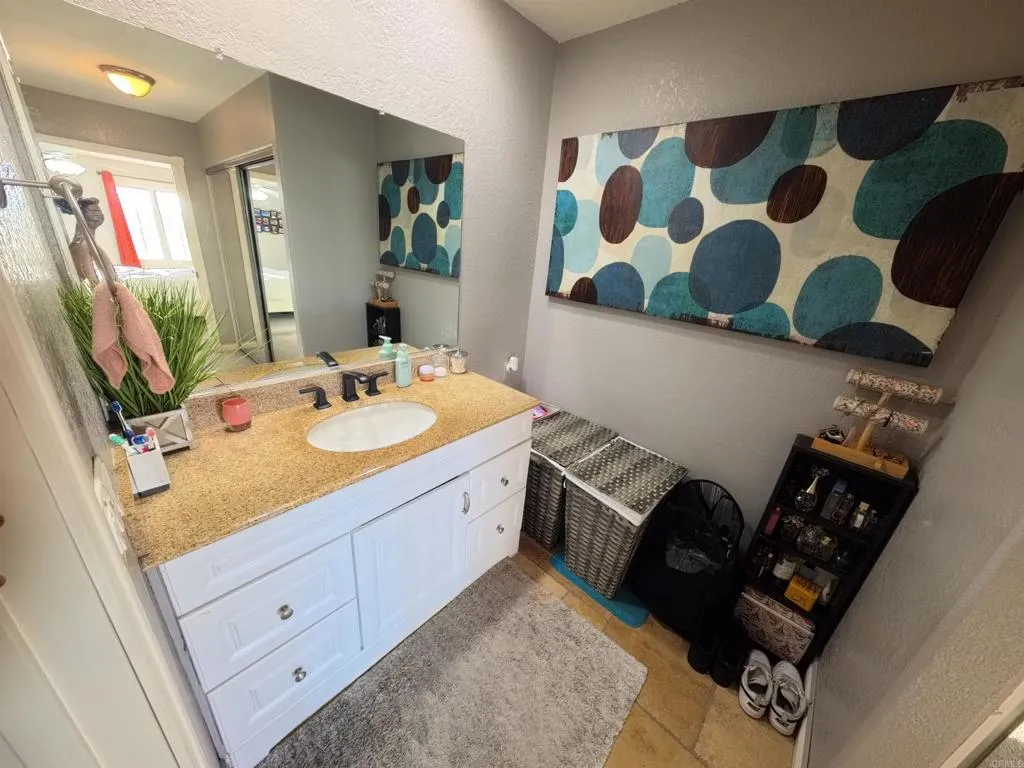 https://cdn.realtyfeed.com/cdn/127/307075843/7b0bc7497c3eb3bc0bd68a34437edddf.webp