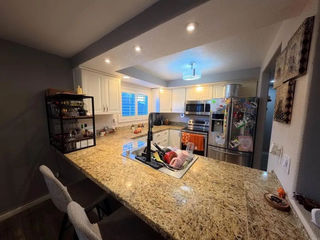 289 Stage Coach Rd, Oceanside, CA 92057 - Photo 3 of 18, Oceanside, CA
