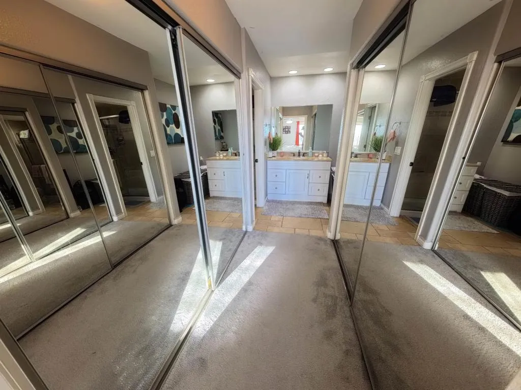 https://cdn.realtyfeed.com/cdn/127/307075843/b8c64ae3ef7063db3d6dfa50197d190d.webp