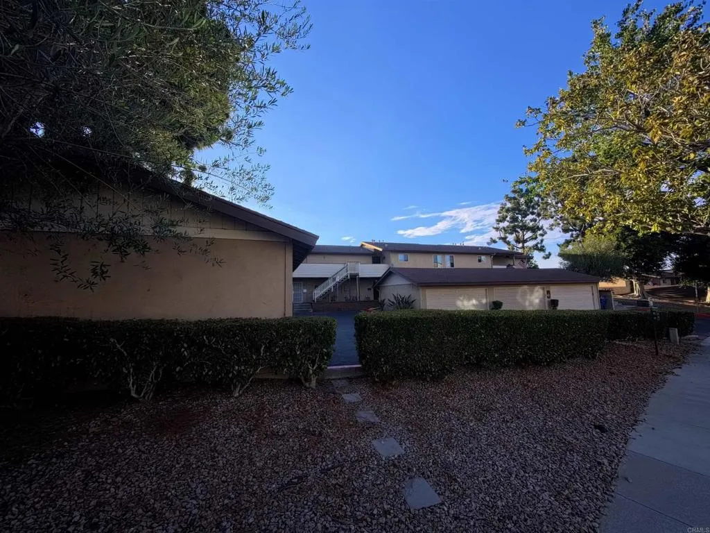 https://cdn.realtyfeed.com/cdn/127/307075843/f1103b2a881b043a871fc1d04f5fc991.webp