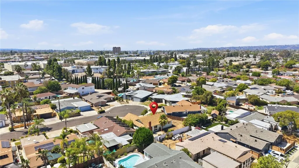 https://cdn.realtyfeed.com/cdn/127/307075882/1fde68d78755a93e9d2323d4e912463d.webp