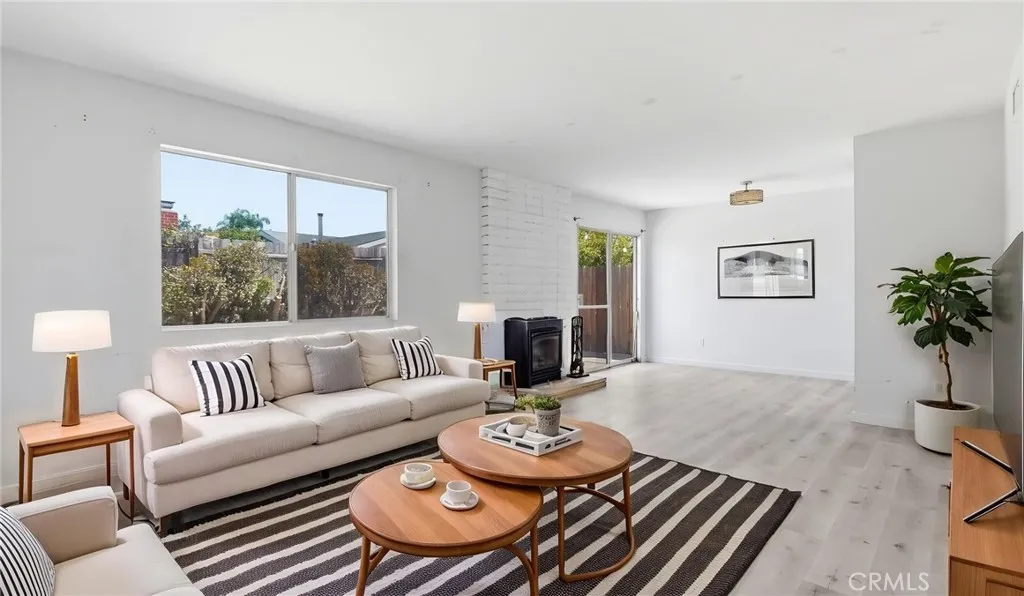 https://cdn.realtyfeed.com/cdn/127/307075882/633dfb09bdd2220836e8dff1f0f0f61f.webp
