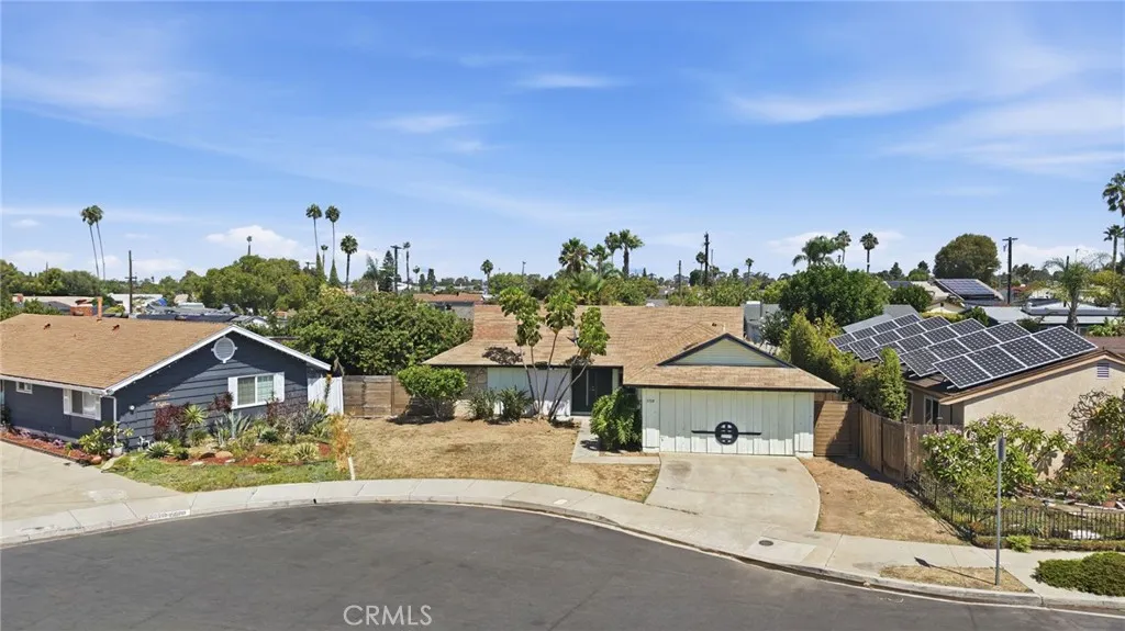 https://cdn.realtyfeed.com/cdn/127/307075882/7484d1bf8d4fa4f925212327446f3a6b.webp