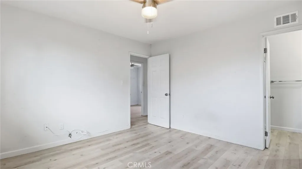 https://cdn.realtyfeed.com/cdn/127/307075882/81cf6ef45e58cb37485b480ffb9f3acb.webp