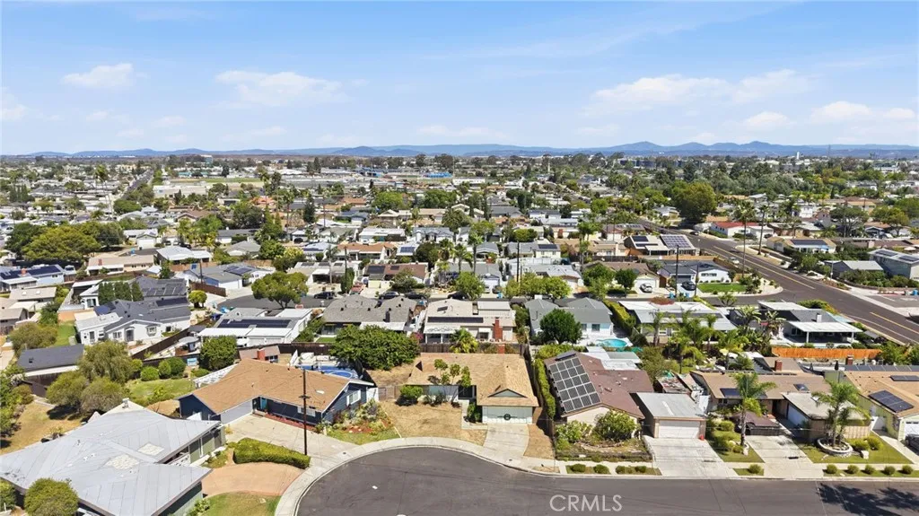 https://cdn.realtyfeed.com/cdn/127/307075882/c2da07b5ca262dd6ef6fdbb71de08aa0.webp