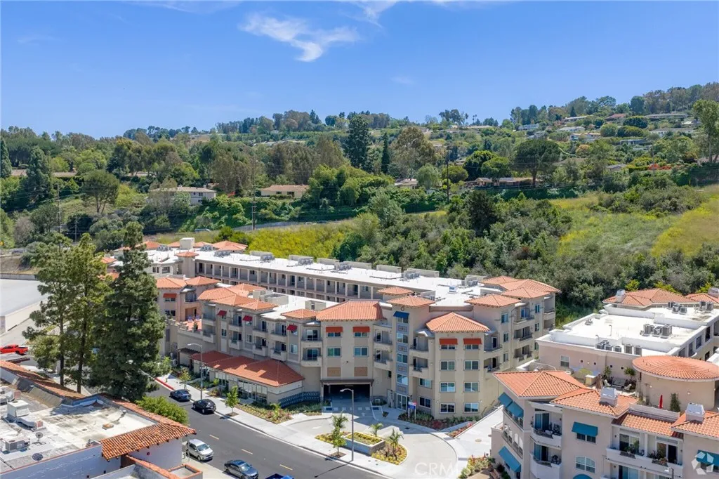 Rolling Hills Estates, CA 90274
