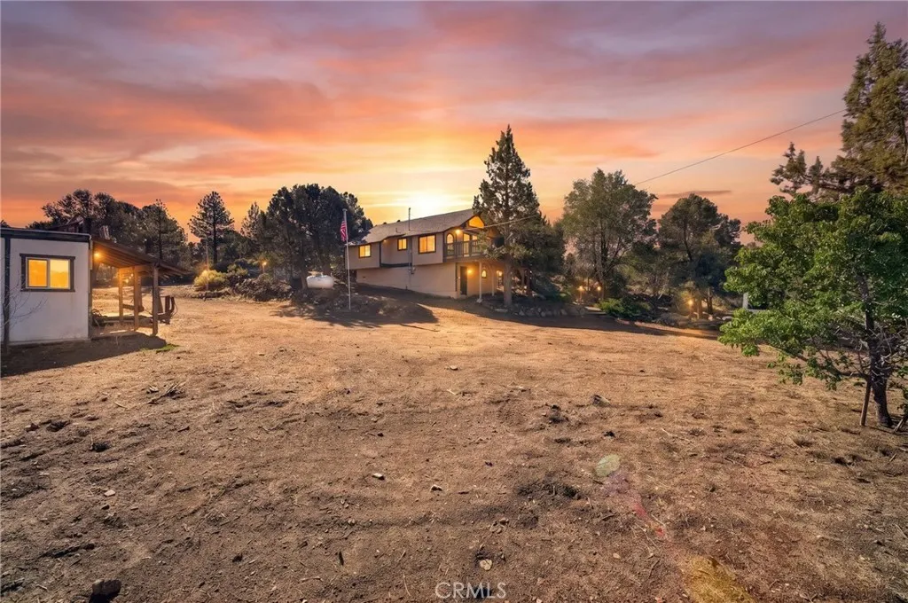 1627 Baldwin Lake