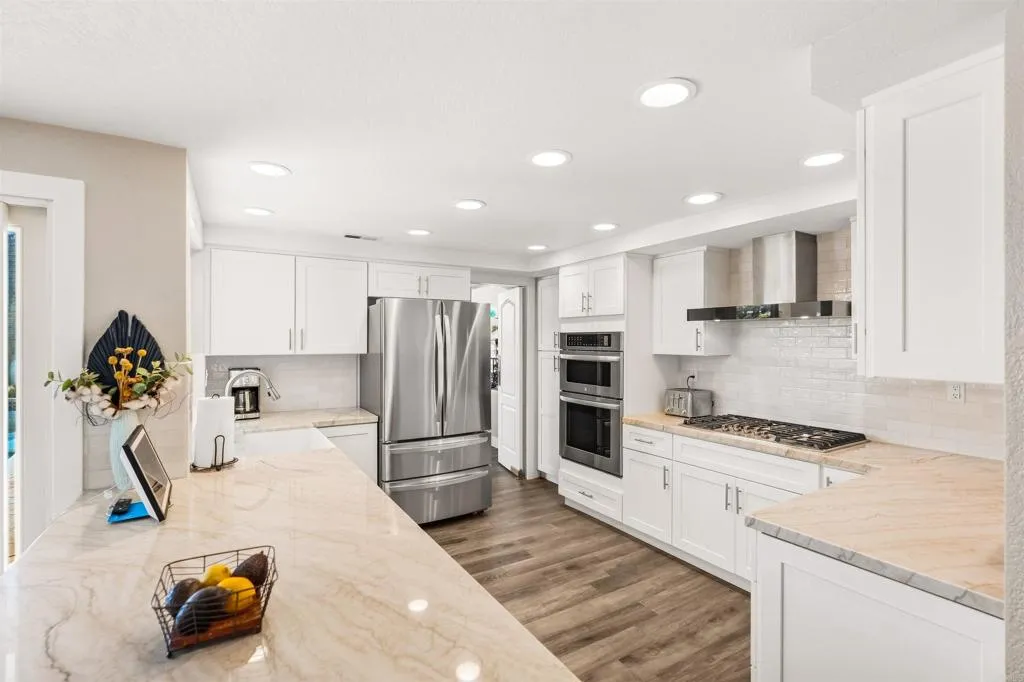 https://cdn.realtyfeed.com/cdn/127/307075933/018460bfa2ca5d9cac225b8db91cc8df.webp