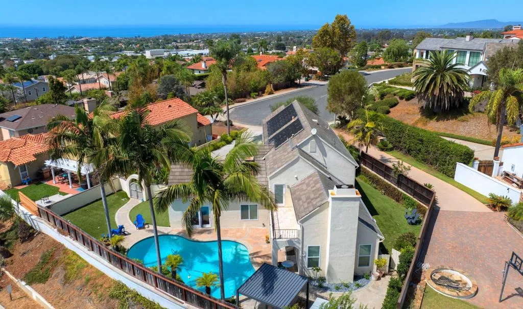 https://cdn.realtyfeed.com/cdn/127/307075933/8b81b0a5c670085dbf66cf8b0f514d8b.webp