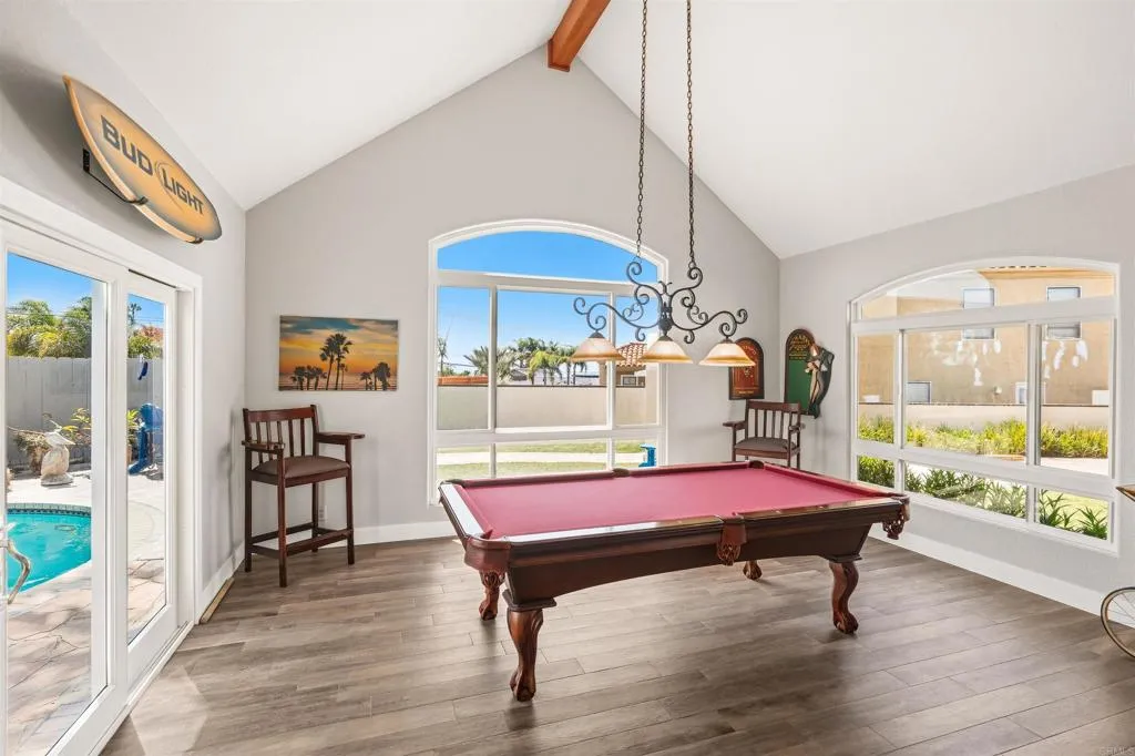 https://cdn.realtyfeed.com/cdn/127/307075933/f60446ed985341fbc0f9510ba3561cdb.webp