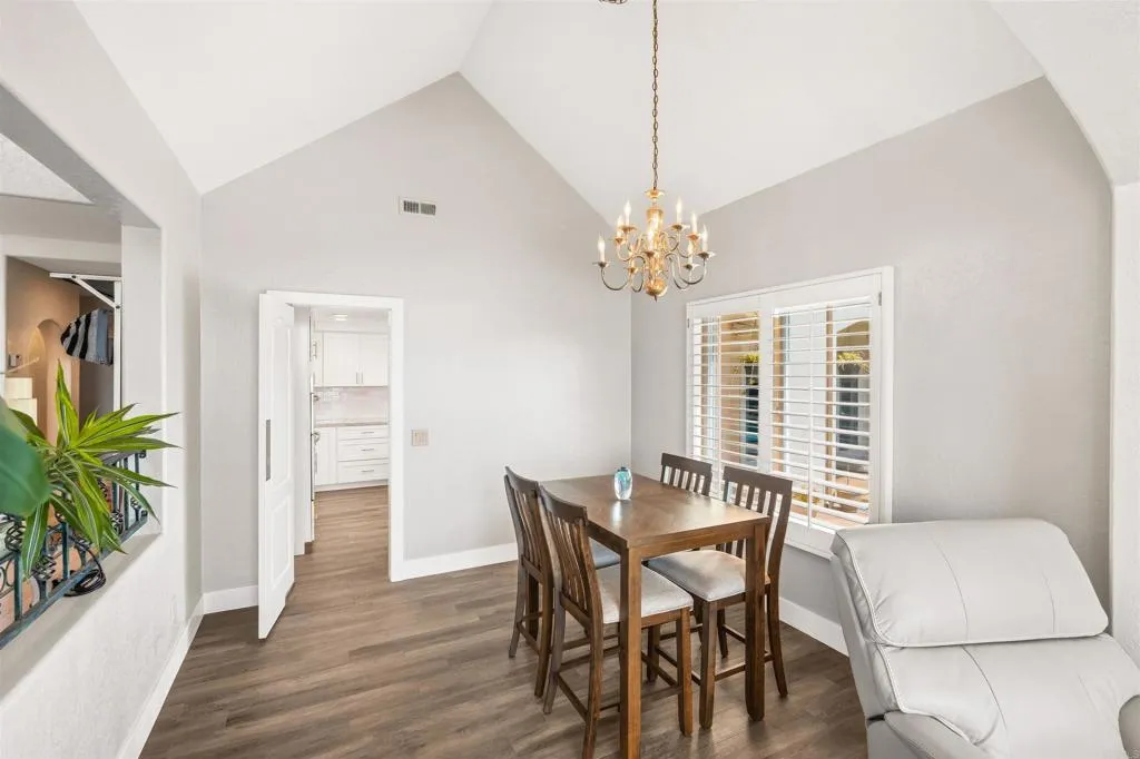 https://cdn.realtyfeed.com/cdn/127/307075933/fea546c94477081d90f8a2edb1f3d43d.webp
